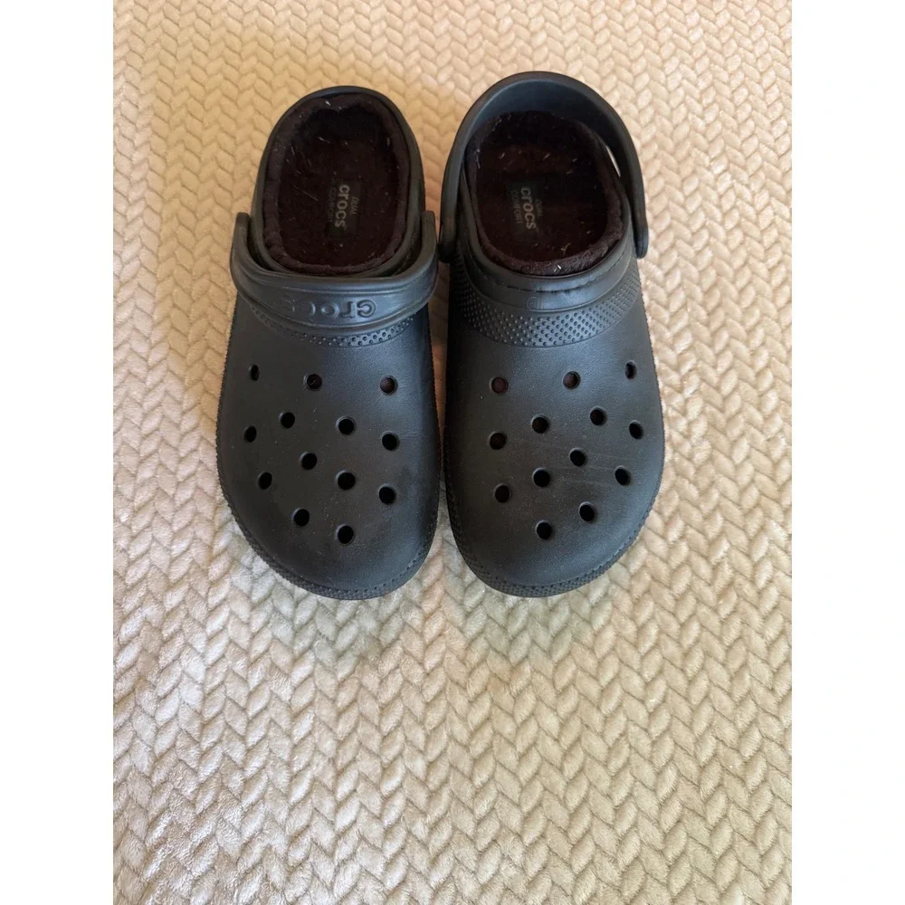 Crocs‎ Classic Lined Clog Black Mens 10 Womens 12 Dual Comfort Fuzzy Slippers